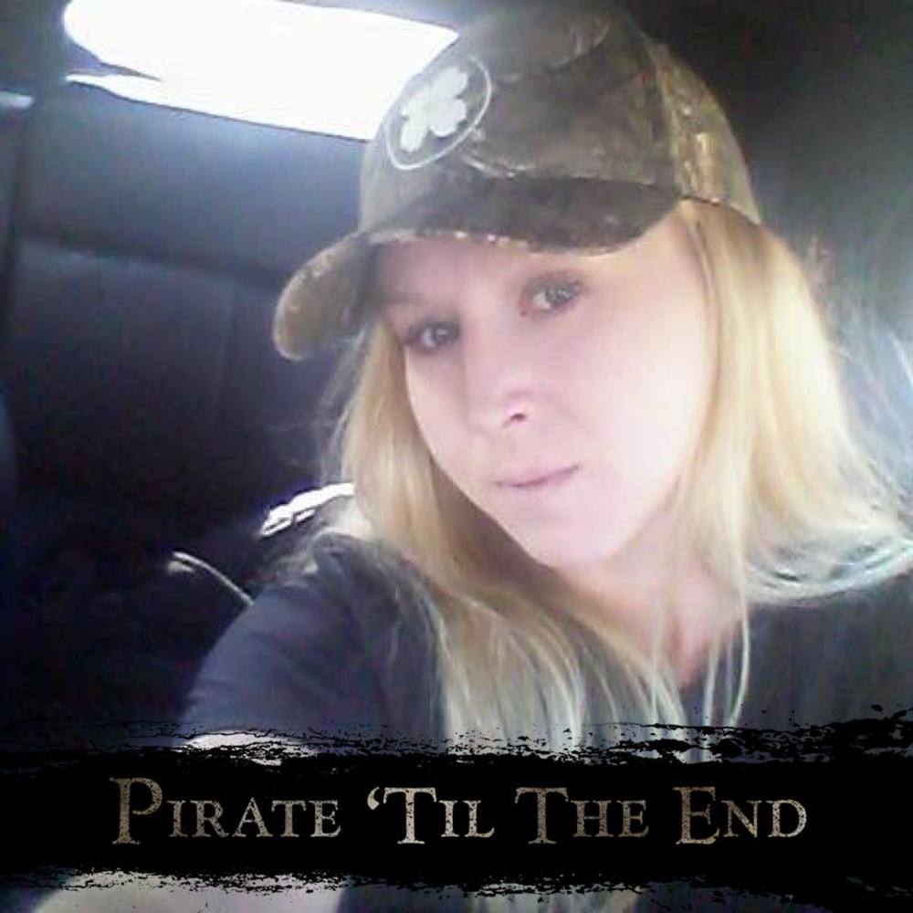 Meet your Posher, Leanna